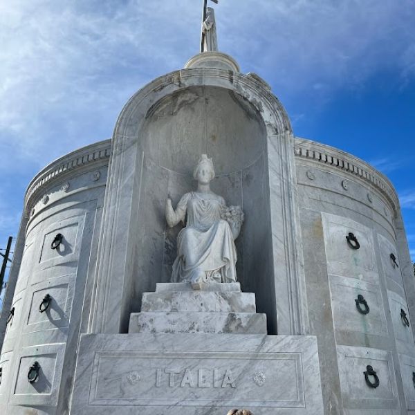 St. Louis Cemetery No. 1 Image